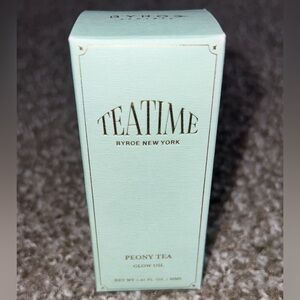 NWT byroe teatime peony tea glow oil
